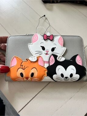 Disney Cats Loungefly  wallet.